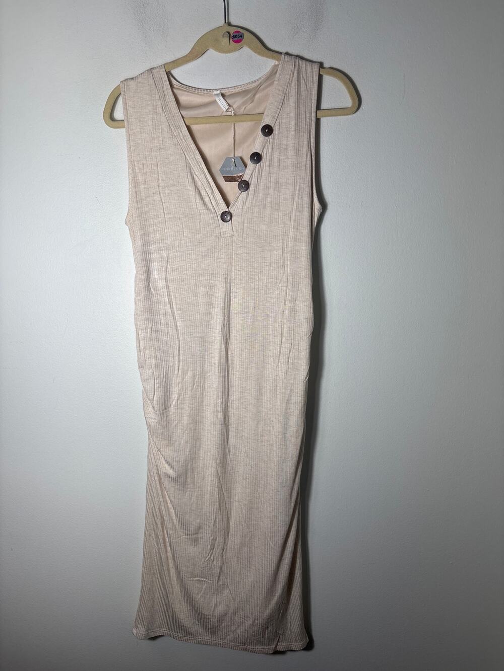 NWT Pink Blush Maternity Cream Ribbed V Neck Midi Dress Sz L